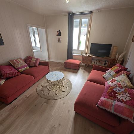Charmant Duplex 100M2 Mouchard Luaran gambar