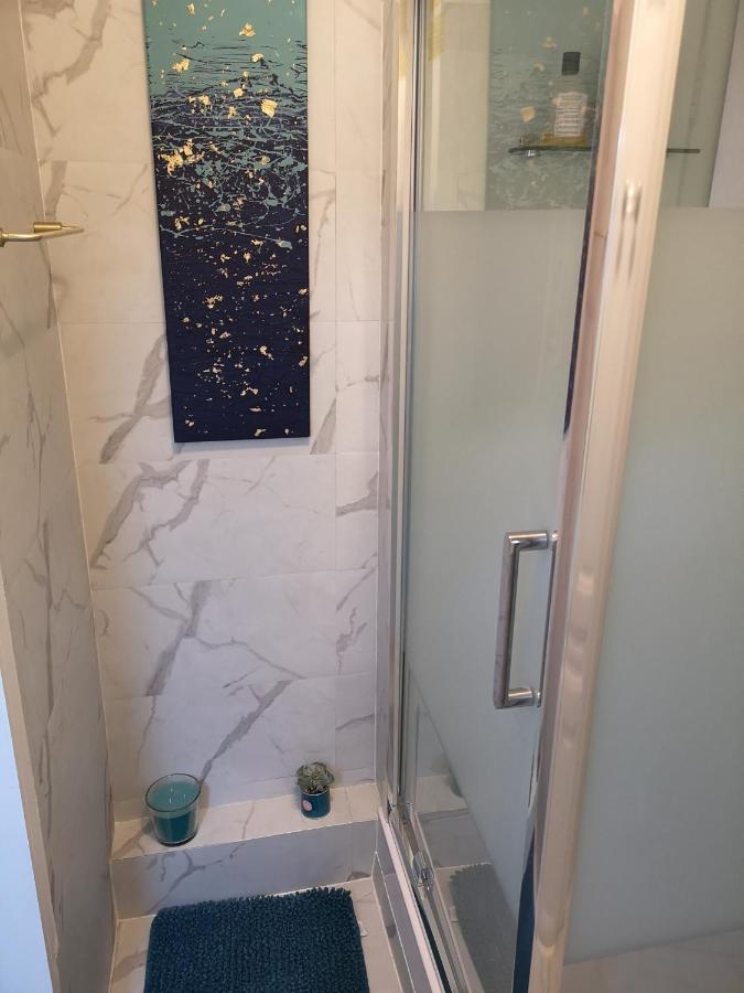 Charmant Duplex 100M2 Mouchard Luaran gambar